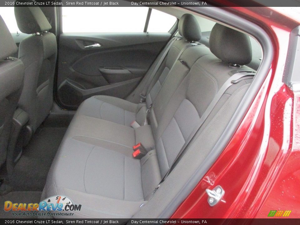 2016 Chevrolet Cruze LT Sedan Siren Red Tintcoat / Jet Black Photo #12