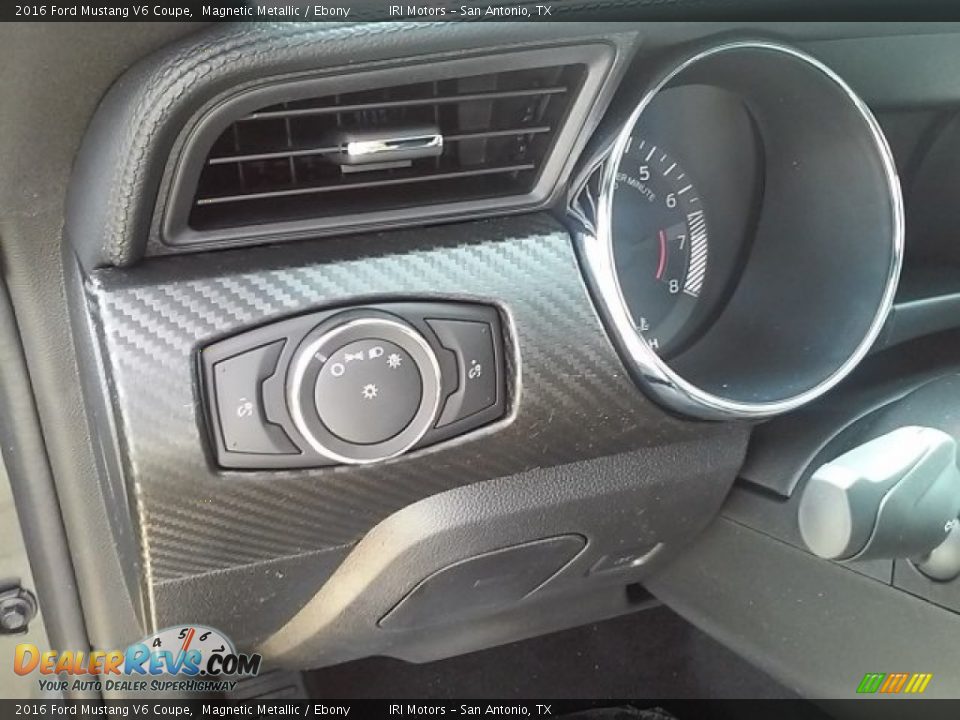 2016 Ford Mustang V6 Coupe Magnetic Metallic / Ebony Photo #20