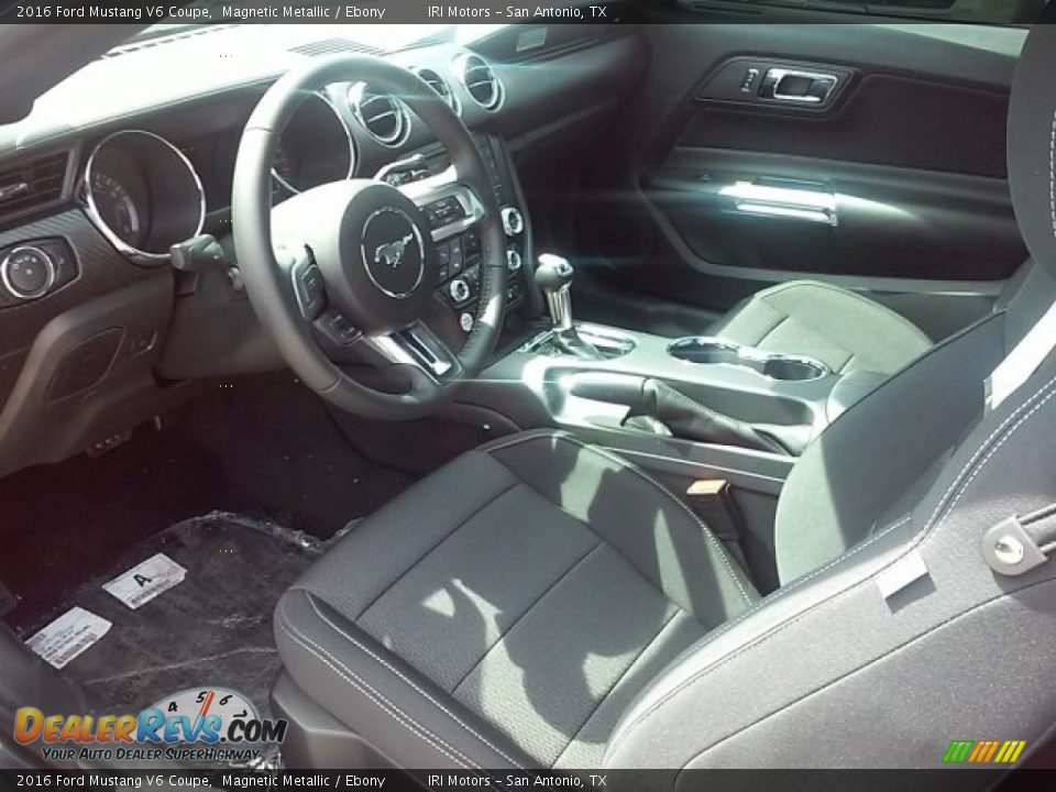 2016 Ford Mustang V6 Coupe Magnetic Metallic / Ebony Photo #34