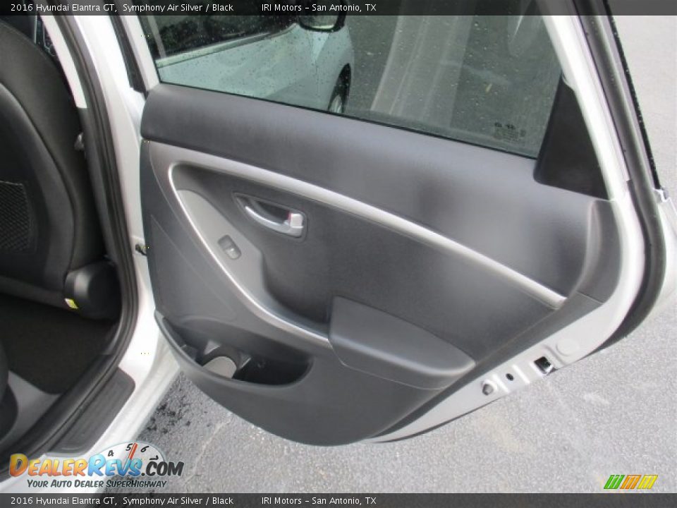 2016 Hyundai Elantra GT Symphony Air Silver / Black Photo #10