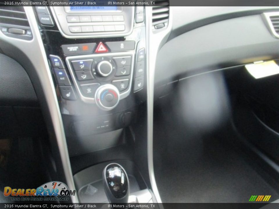 2016 Hyundai Elantra GT Symphony Air Silver / Black Photo #16