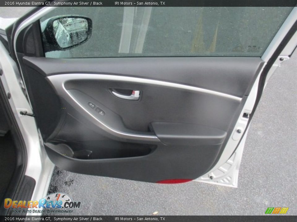 2016 Hyundai Elantra GT Symphony Air Silver / Black Photo #18