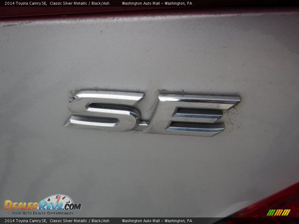 2014 Toyota Camry SE Classic Silver Metallic / Black/Ash Photo #8
