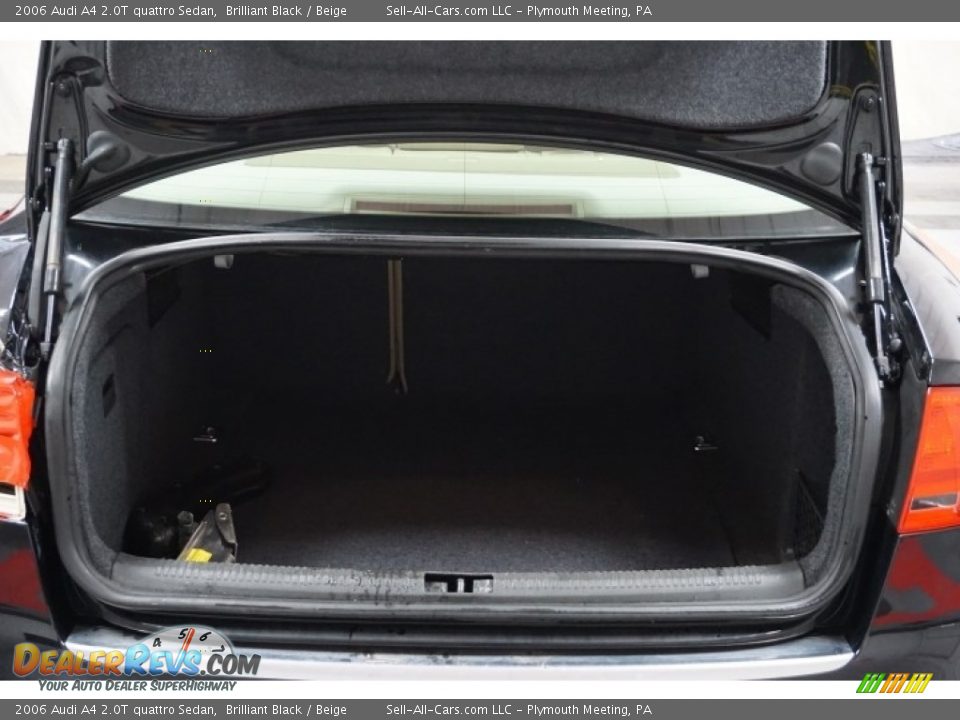 2006 Audi A4 2.0T quattro Sedan Brilliant Black / Beige Photo #22