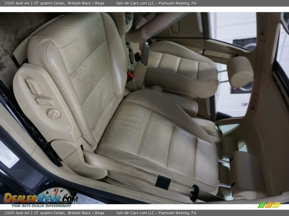 2006 Audi A4 2.0T quattro Sedan Brilliant Black / Beige Photo #24