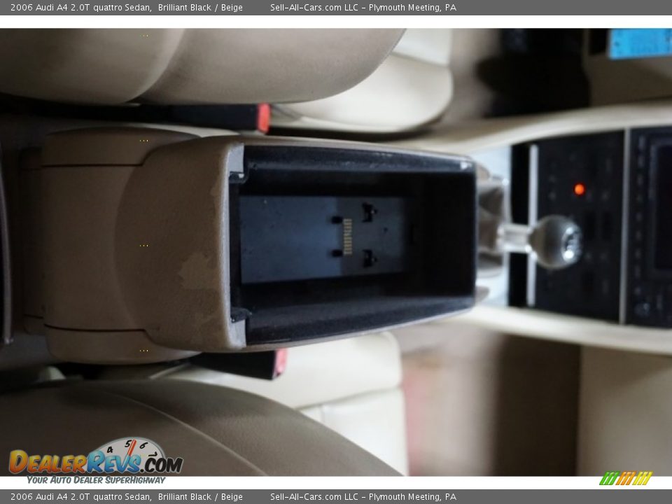 2006 Audi A4 2.0T quattro Sedan Brilliant Black / Beige Photo #29