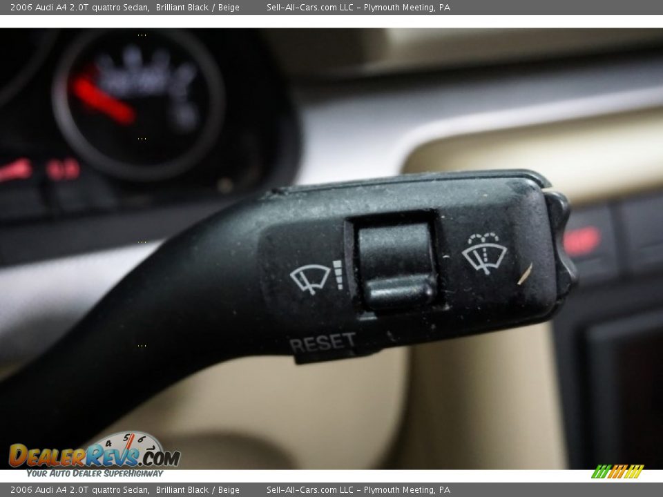 2006 Audi A4 2.0T quattro Sedan Brilliant Black / Beige Photo #35
