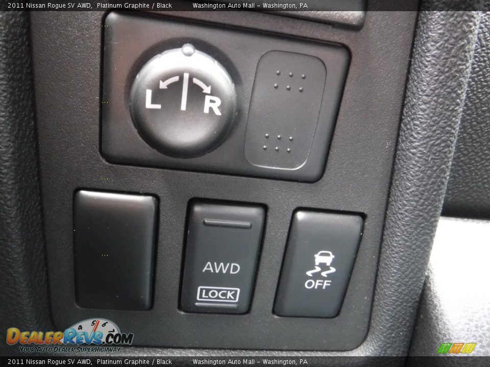 2011 Nissan Rogue SV AWD Platinum Graphite / Black Photo #20