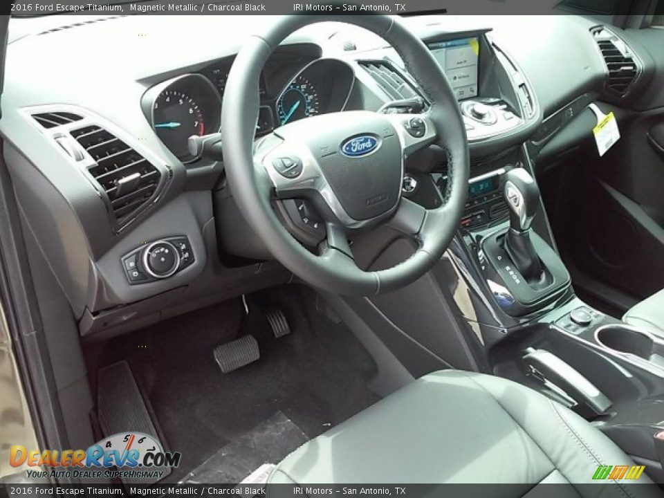 2016 Ford Escape Titanium Magnetic Metallic / Charcoal Black Photo #19