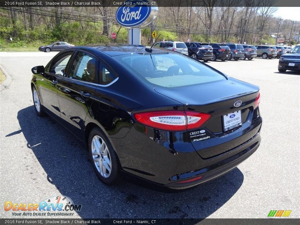 2016 Ford Fusion SE Shadow Black / Charcoal Black Photo #5