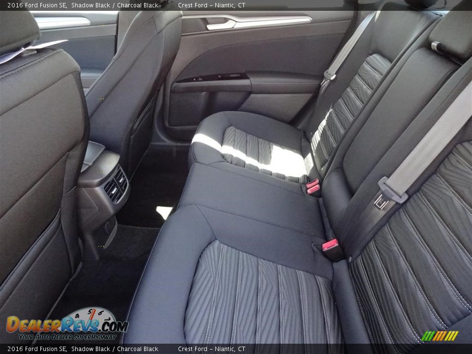 2016 Ford Fusion SE Shadow Black / Charcoal Black Photo #14