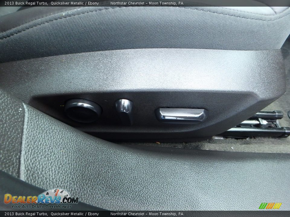 2013 Buick Regal Turbo Quicksilver Metallic / Ebony Photo #17