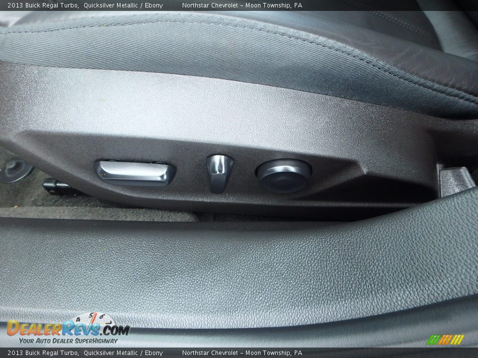 2013 Buick Regal Turbo Quicksilver Metallic / Ebony Photo #25