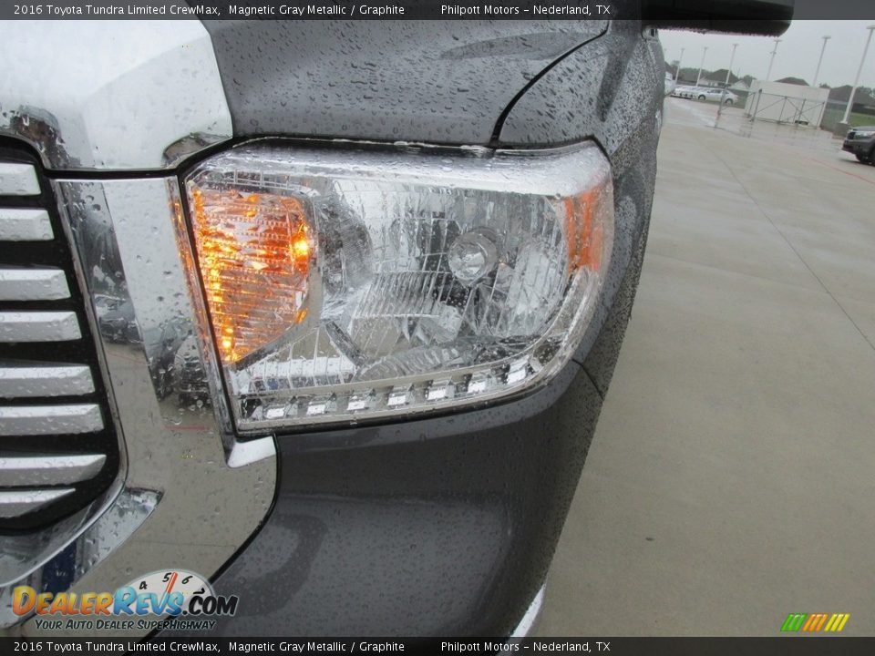 2016 Toyota Tundra Limited CrewMax Magnetic Gray Metallic / Graphite Photo #9