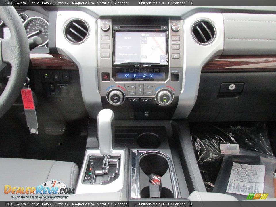 2016 Toyota Tundra Limited CrewMax Magnetic Gray Metallic / Graphite Photo #25