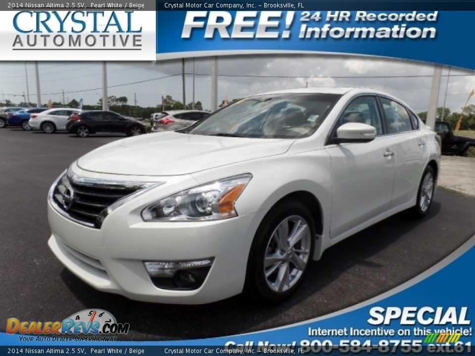 2014 Nissan Altima 2.5 SV Pearl White / Beige Photo #1
