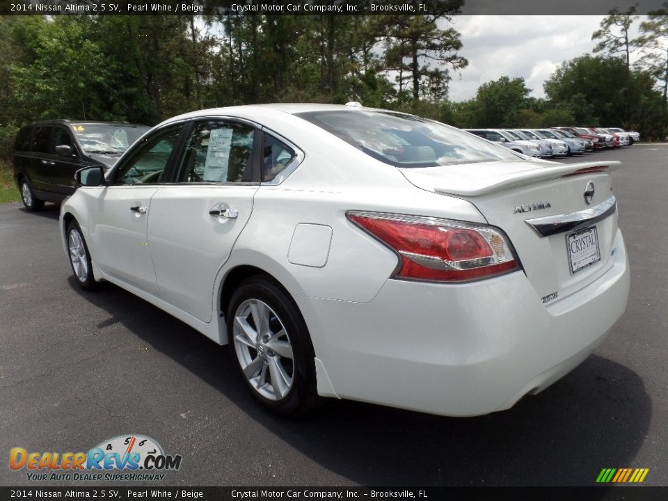 2014 Nissan Altima 2.5 SV Pearl White / Beige Photo #3