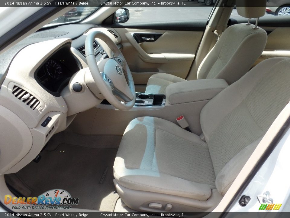 2014 Nissan Altima 2.5 SV Pearl White / Beige Photo #4