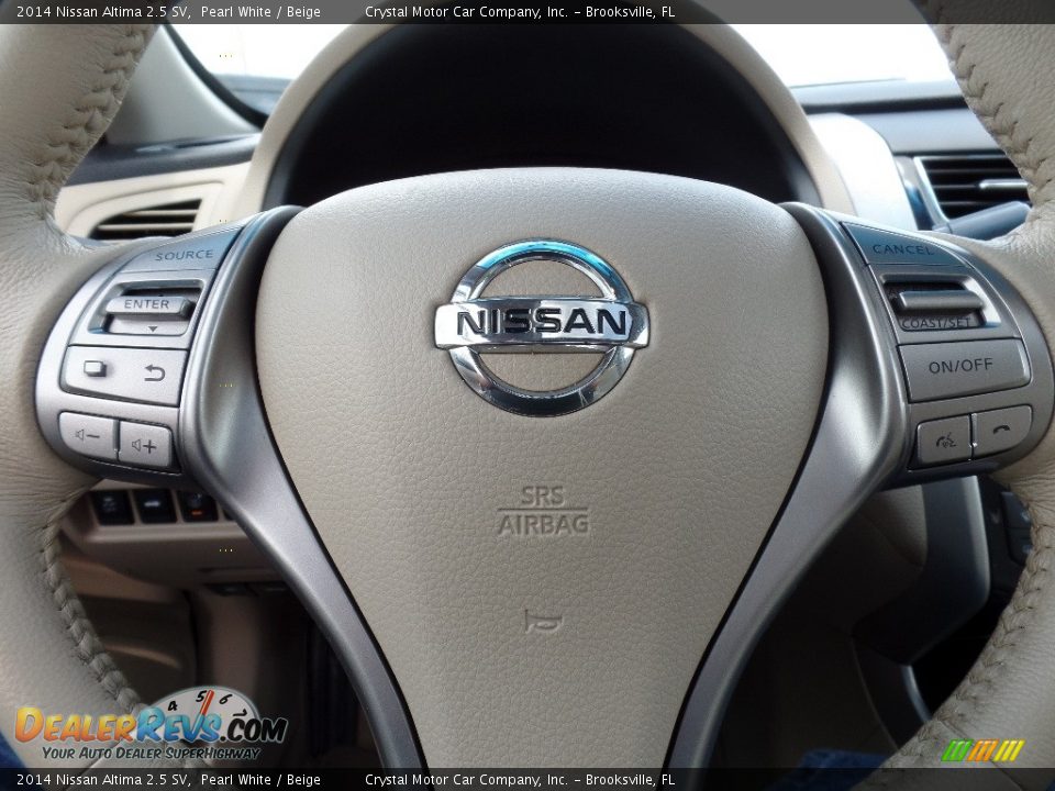 2014 Nissan Altima 2.5 SV Pearl White / Beige Photo #22