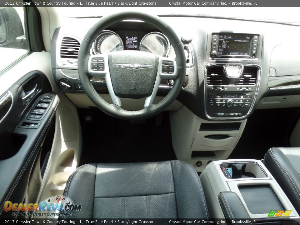 2013 Chrysler Town & Country Touring - L True Blue Pearl / Black/Light Graystone Photo #8