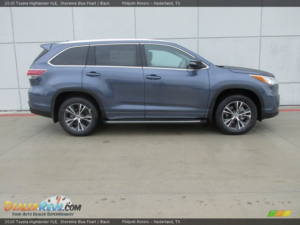 2016 Toyota Highlander XLE Shoreline Blue Pearl / Black Photo #3