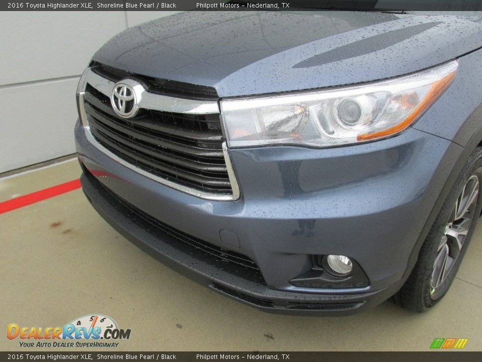 2016 Toyota Highlander XLE Shoreline Blue Pearl / Black Photo #10