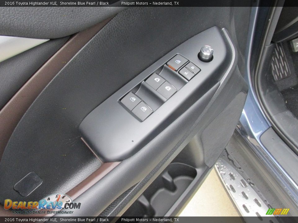 2016 Toyota Highlander XLE Shoreline Blue Pearl / Black Photo #22