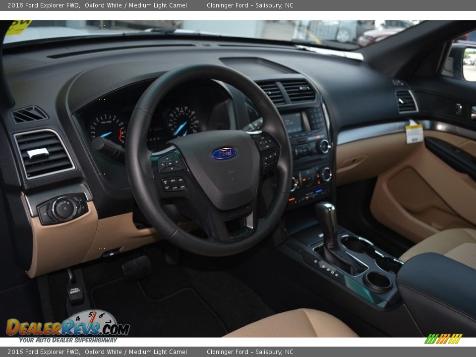 2016 Ford Explorer FWD Oxford White / Medium Light Camel Photo #7
