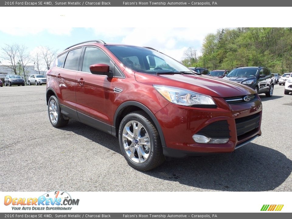 2016 Ford Escape SE 4WD Sunset Metallic / Charcoal Black Photo #3