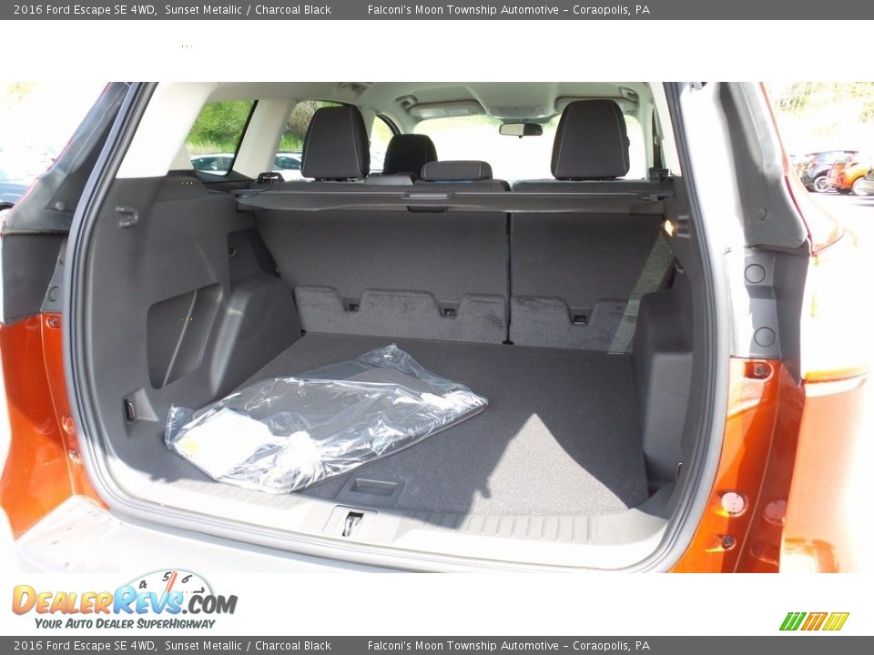 2016 Ford Escape SE 4WD Sunset Metallic / Charcoal Black Photo #7