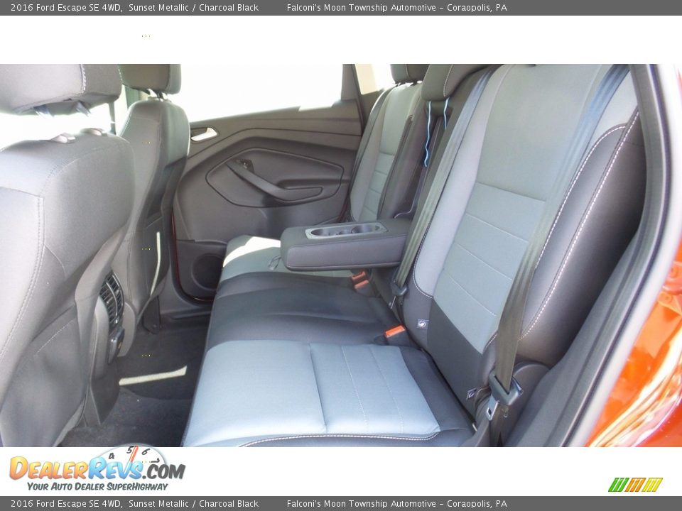 2016 Ford Escape SE 4WD Sunset Metallic / Charcoal Black Photo #8