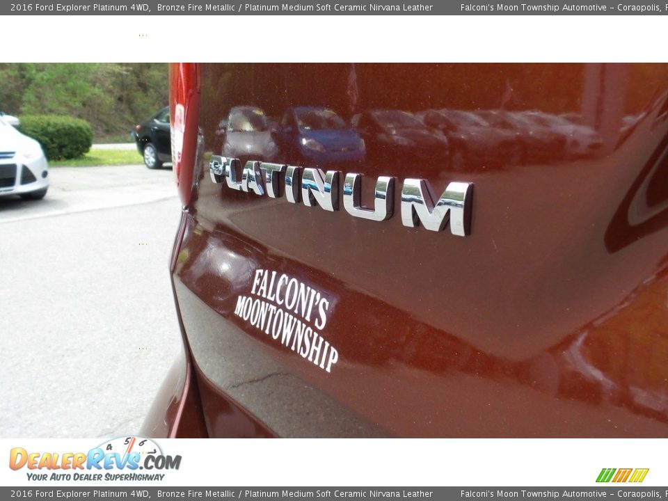2016 Ford Explorer Platinum 4WD Bronze Fire Metallic / Platinum Medium Soft Ceramic Nirvana Leather Photo #8