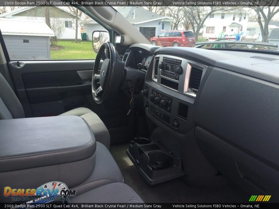 2009 Dodge Ram 2500 SLT Quad Cab 4x4 Brilliant Black Crystal Pearl / Medium Slate Gray Photo #28