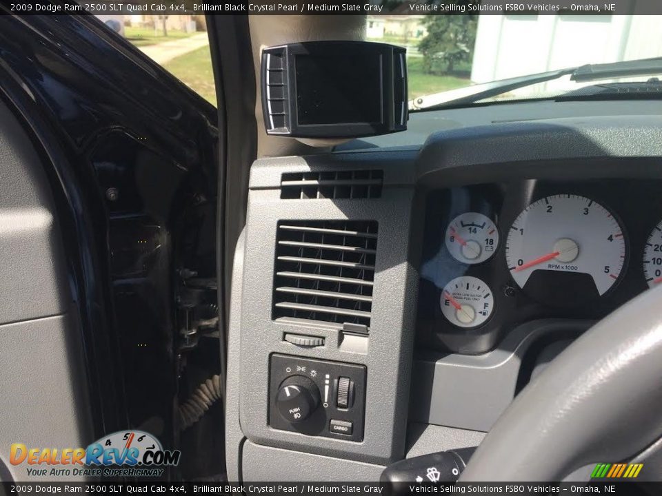 2009 Dodge Ram 2500 SLT Quad Cab 4x4 Brilliant Black Crystal Pearl / Medium Slate Gray Photo #33