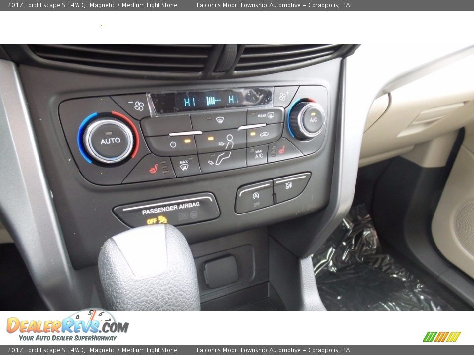 2017 Ford Escape SE 4WD Magnetic / Medium Light Stone Photo #13