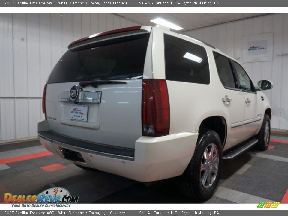 2007 Cadillac Escalade AWD White Diamond / Cocoa/Light Cashmere Photo #8