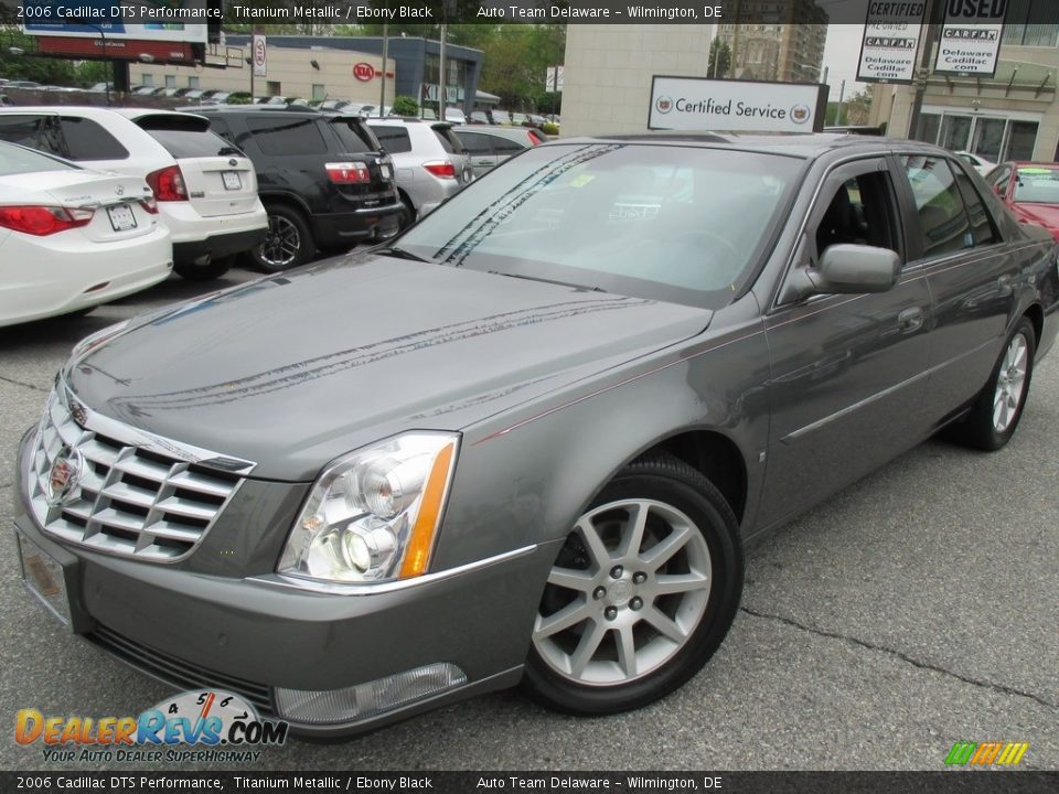 2006 Cadillac DTS Performance Titanium Metallic / Ebony Black Photo #2