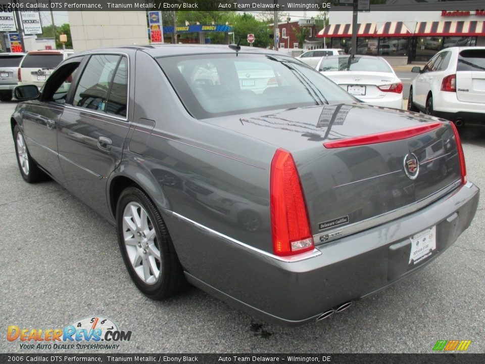 2006 Cadillac DTS Performance Titanium Metallic / Ebony Black Photo #4