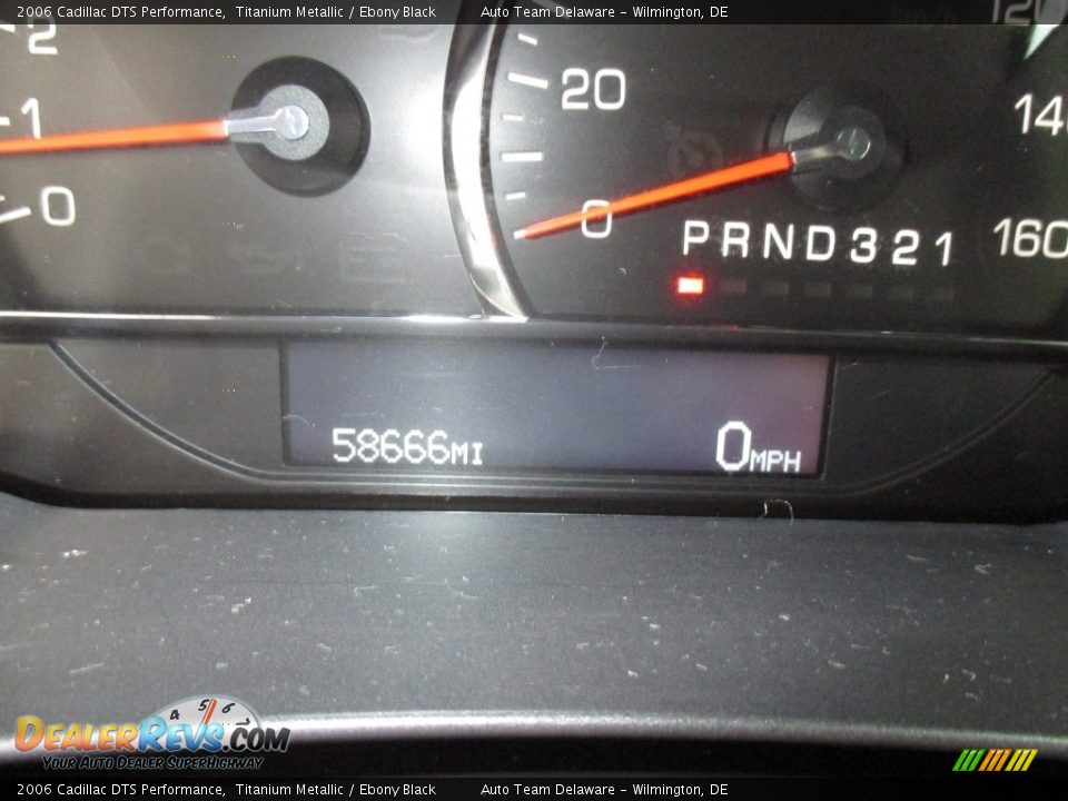 2006 Cadillac DTS Performance Titanium Metallic / Ebony Black Photo #11