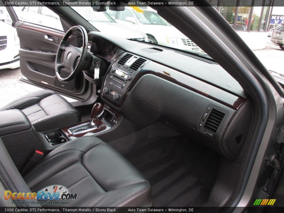 2006 Cadillac DTS Performance Titanium Metallic / Ebony Black Photo #13
