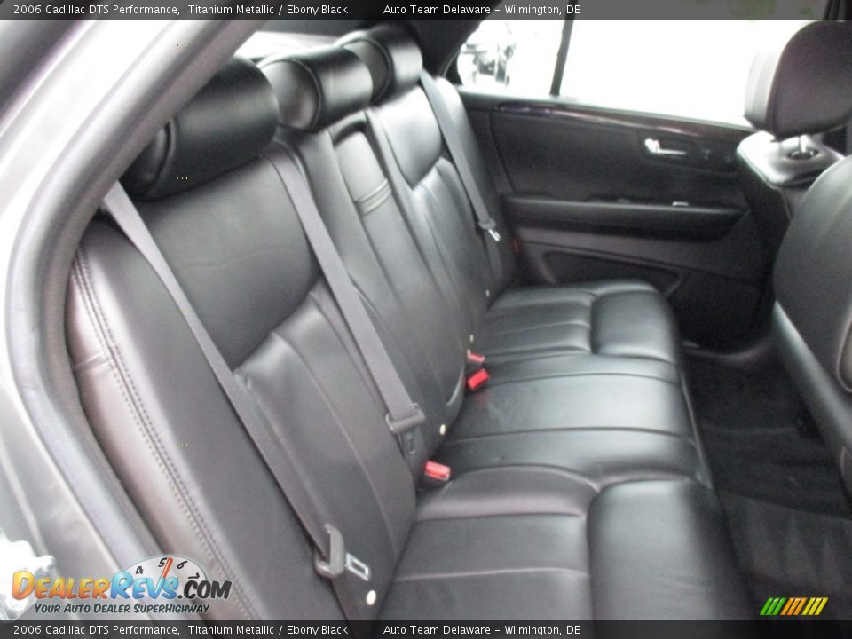 2006 Cadillac DTS Performance Titanium Metallic / Ebony Black Photo #15