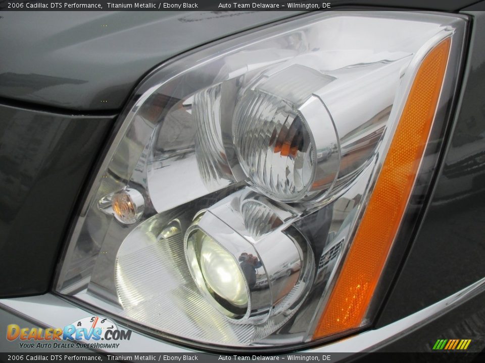 2006 Cadillac DTS Performance Titanium Metallic / Ebony Black Photo #20