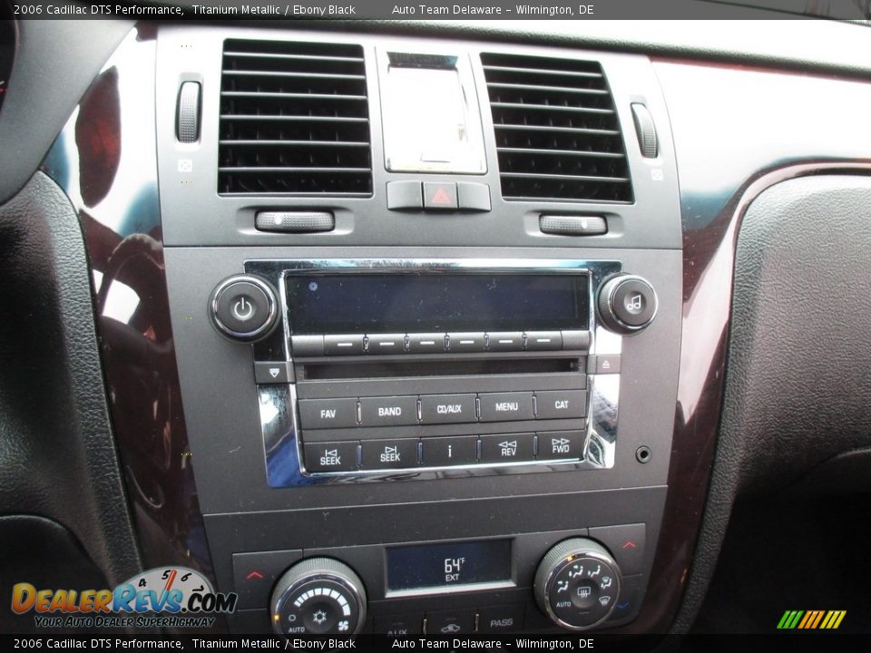 2006 Cadillac DTS Performance Titanium Metallic / Ebony Black Photo #34
