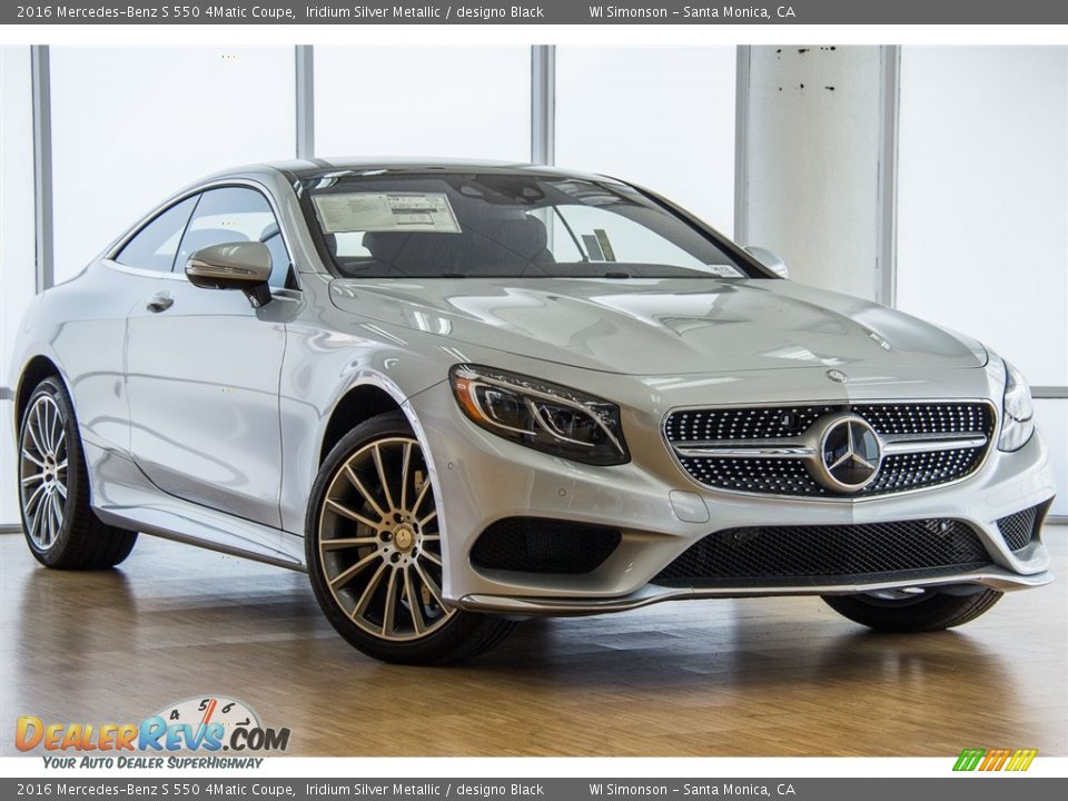 Front 3/4 View of 2016 Mercedes-Benz S 550 4Matic Coupe Photo #12