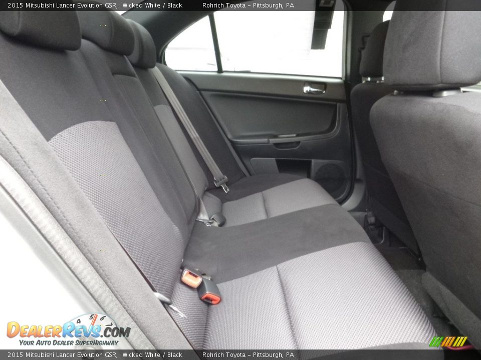 Rear Seat of 2015 Mitsubishi Lancer Evolution GSR Photo #13