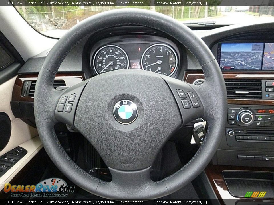 2011 BMW 3 Series 328i xDrive Sedan Alpine White / Oyster/Black Dakota Leather Photo #25