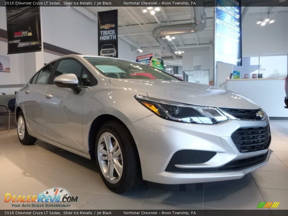2016 Chevrolet Cruze LT Sedan Silver Ice Metallic / Jet Black Photo #1