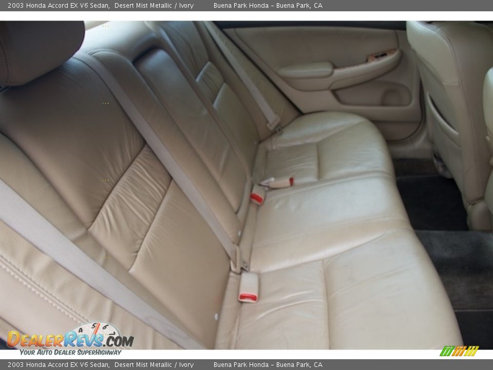 2003 Honda Accord EX V6 Sedan Desert Mist Metallic / Ivory Photo #17