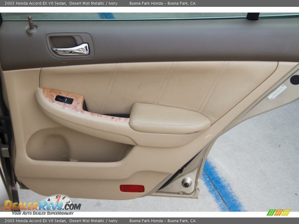 2003 Honda Accord EX V6 Sedan Desert Mist Metallic / Ivory Photo #24
