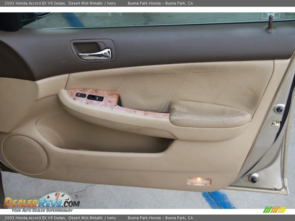2003 Honda Accord EX V6 Sedan Desert Mist Metallic / Ivory Photo #25